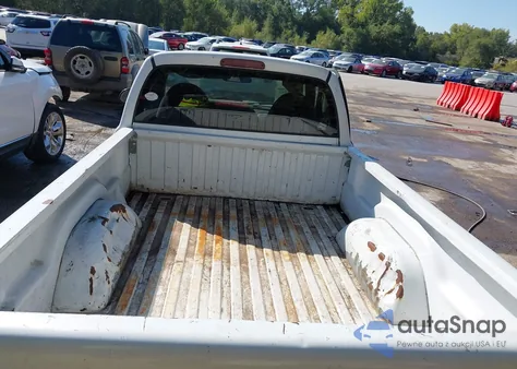 1998 Dodge Dakota Slt/Sport from USA, damaged, VIN 1B7FL26X2WS753317